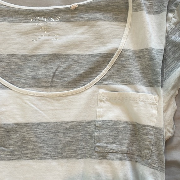 Guess striped t-shirt - Picture 2 of 3